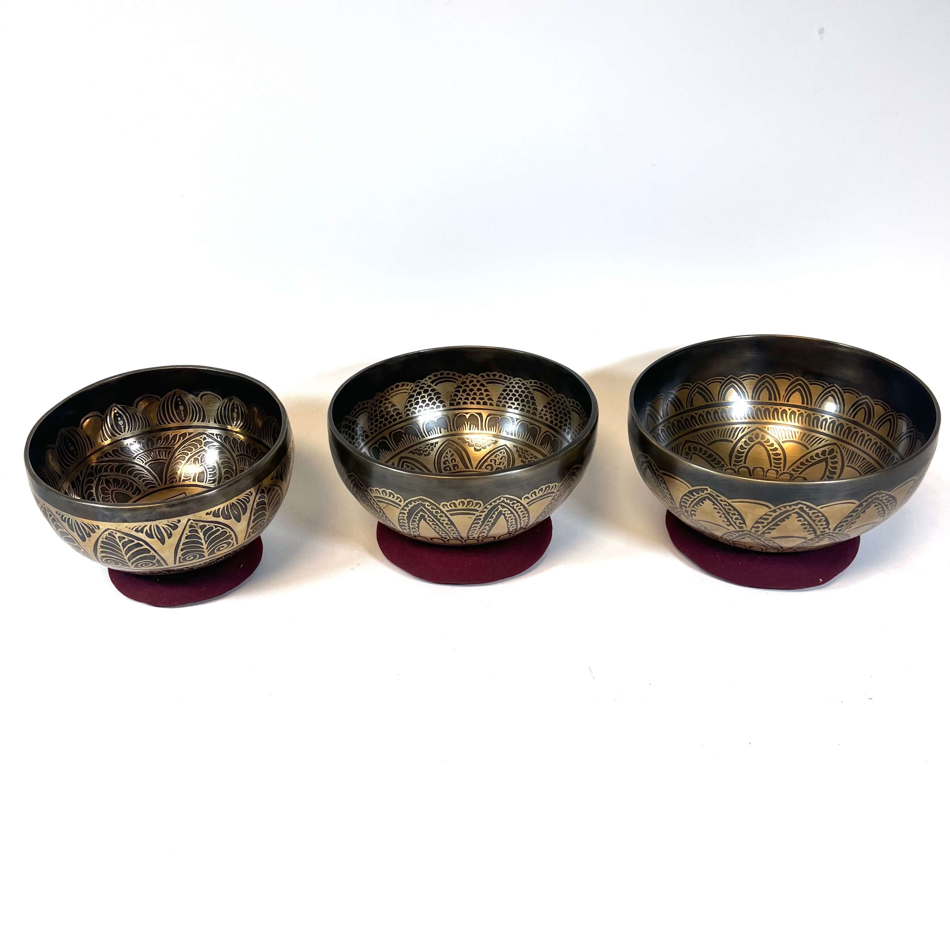 7 Chakra Tiger Singing Bowl Set